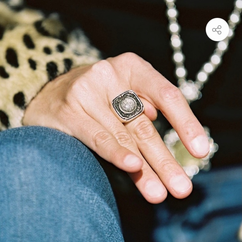 Virgins Saints & Angels Silver Meche Signet Ring